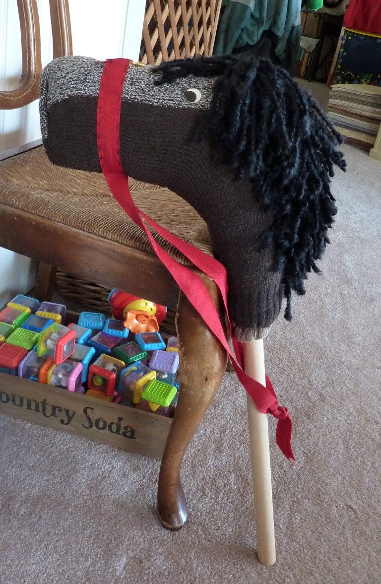How to make a Stick/Hobby horse