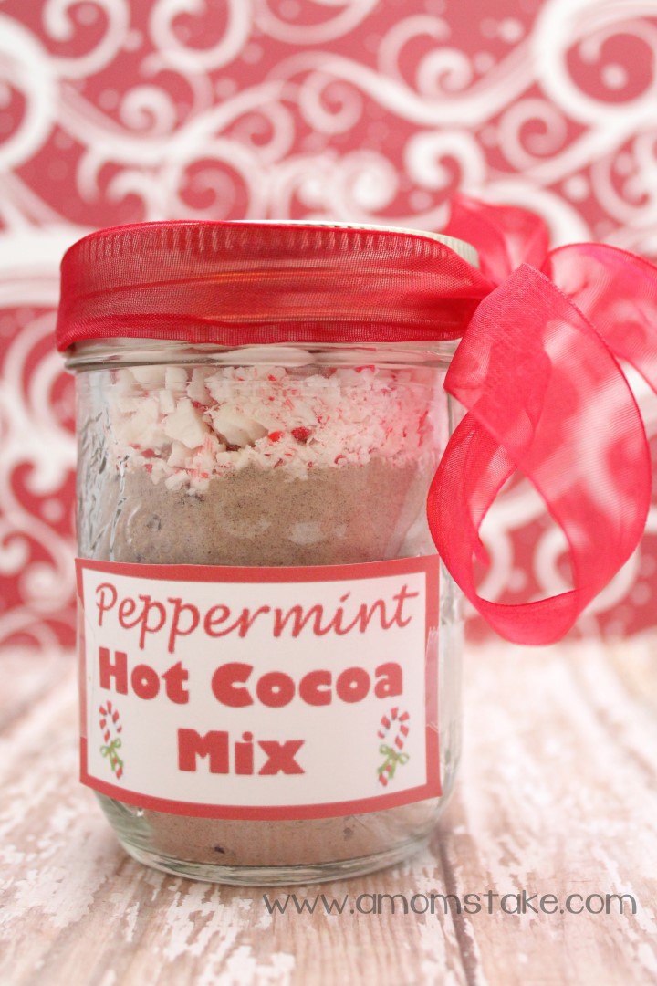 Recipes in a Jar: Peppermint Hot Cocoa Mix Peppermint Hot Cocoa Mix Gift