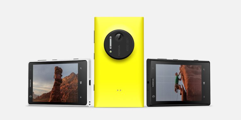 Nokia Lumia 1020 Review & App Social