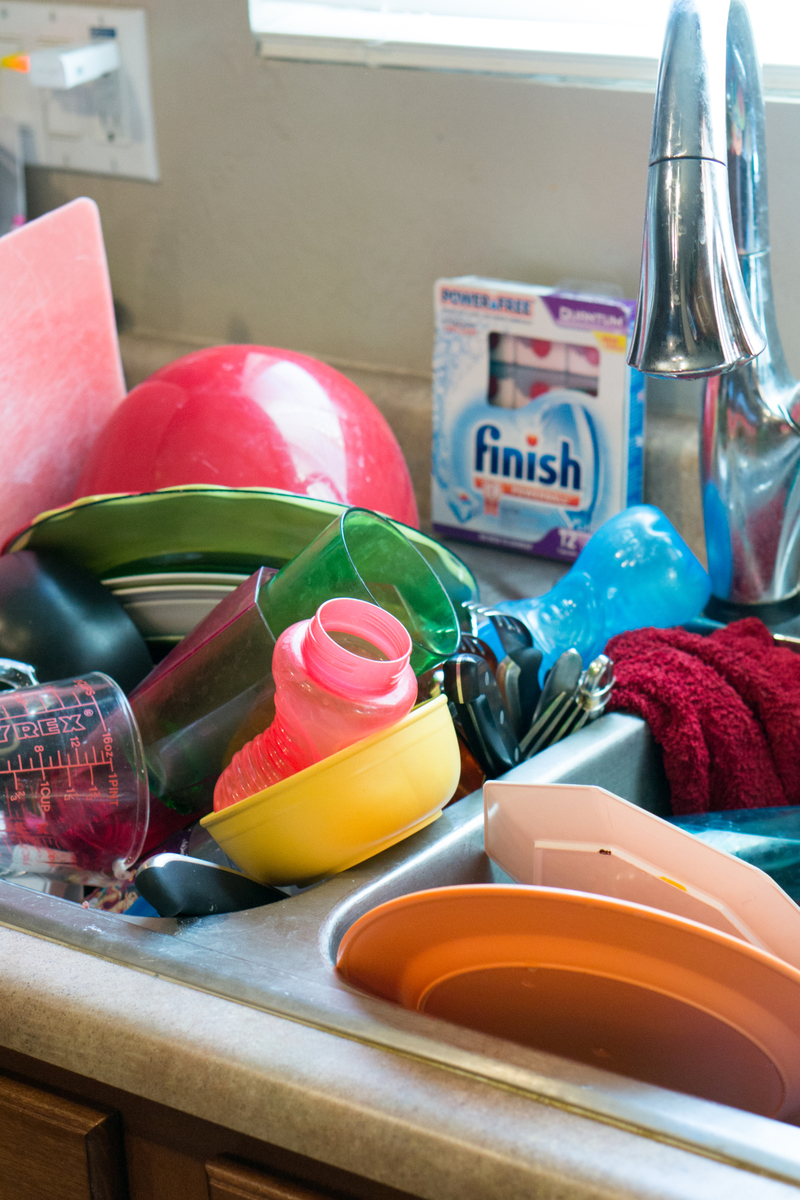 Dirty Dishes Sink