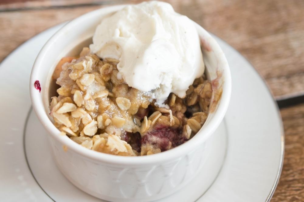 Crock Pot Fruit Crisp