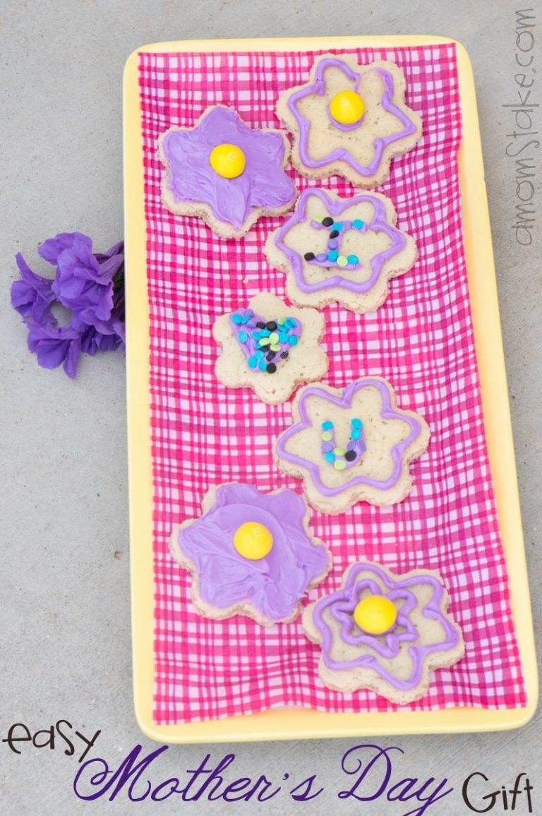 Easy Cookie Platter Mother’s Day Gift