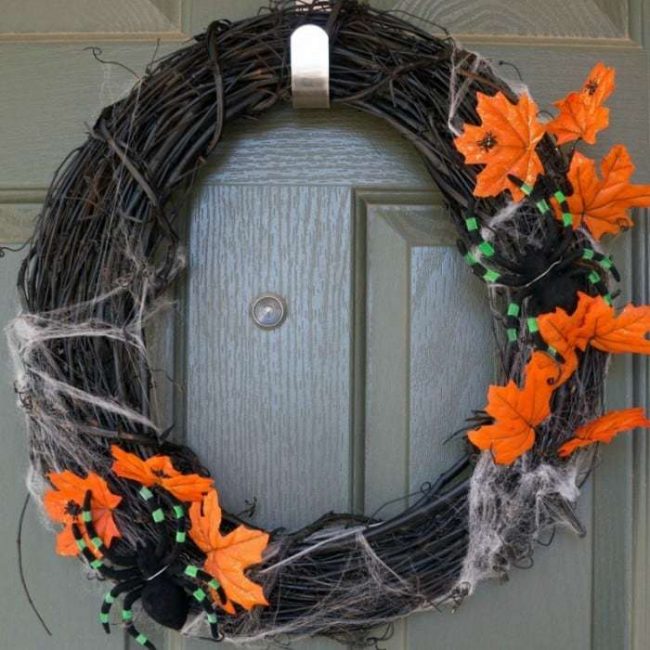 easy-halloween-wreath-diy