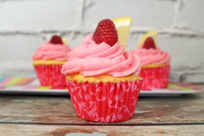 Raspberry Lemonade Cupcakes 2