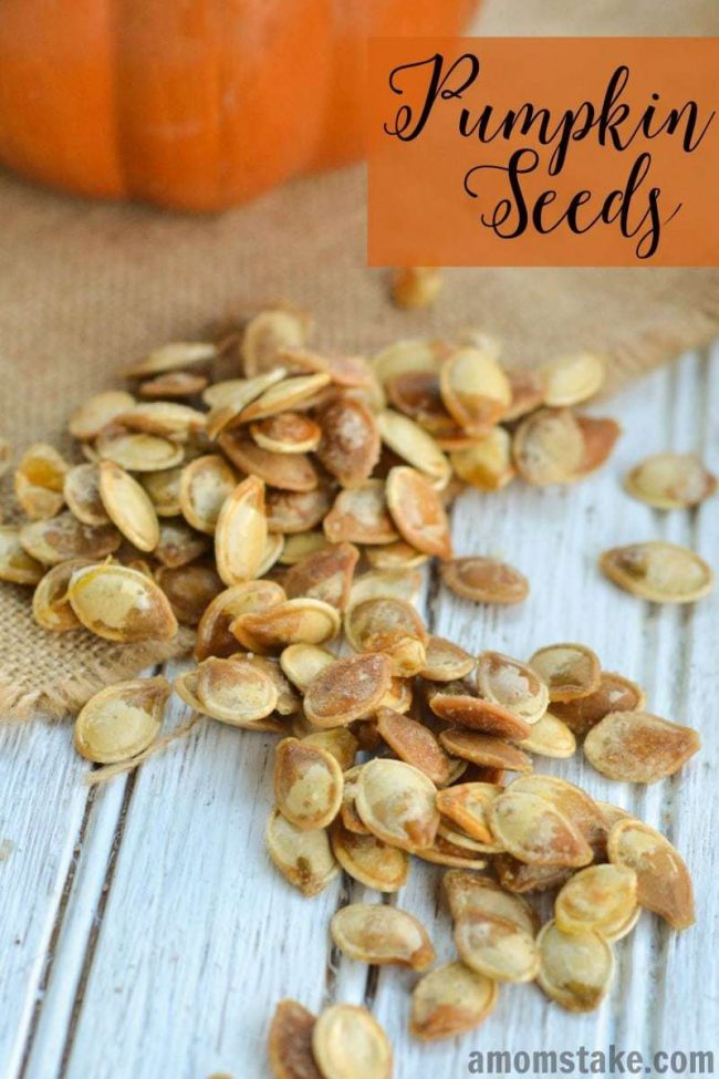 A yummy, easy fall snack - Baked Pumpkin Seeds Recipe!