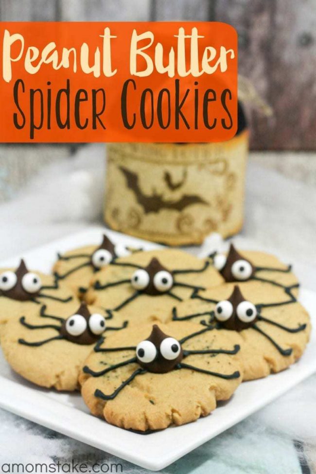 Peanut Butter Spider Cookies  - a cute and easy Halloween treat recipe!