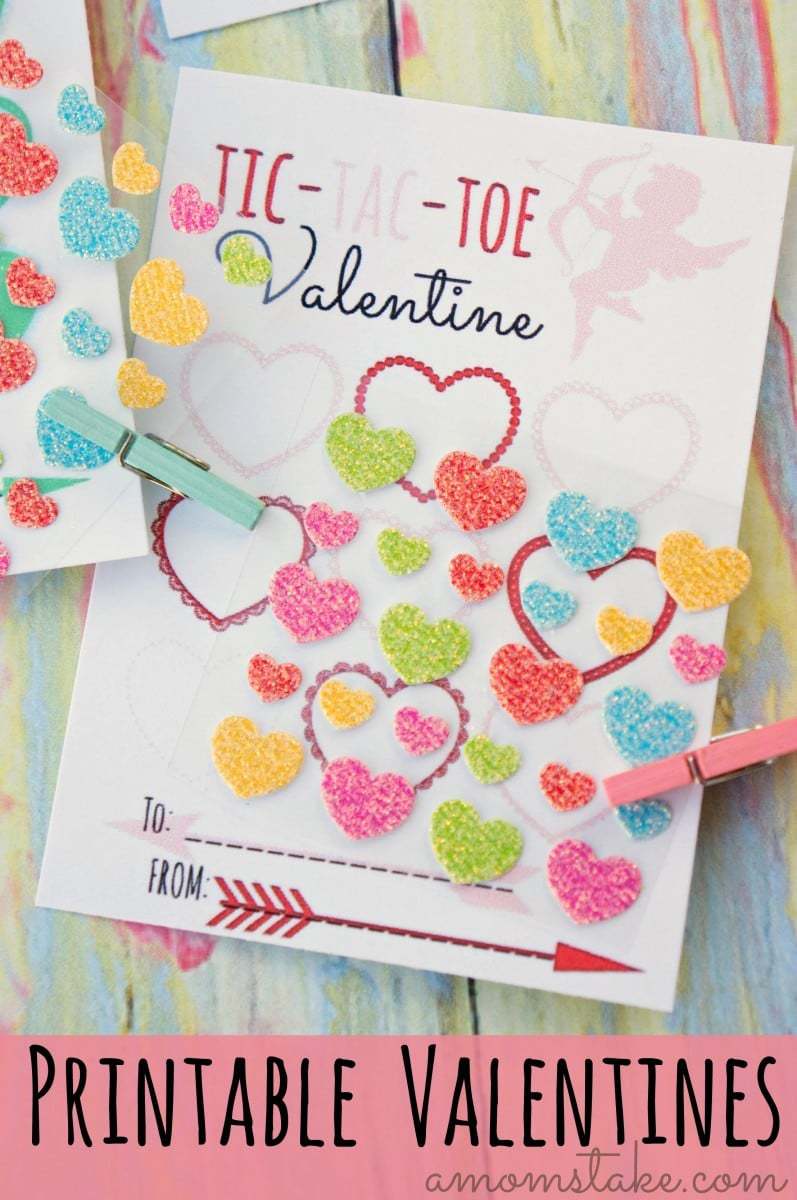Thinking of making your own DIY homemade valentine's day cards? I'm loving this adorable free printable Tic Tac Toe valentines perfect for friends, a classroom or preschool group. Pair it with stickers, a crayon, or candy. It's double awesome that it's a non-candy option!