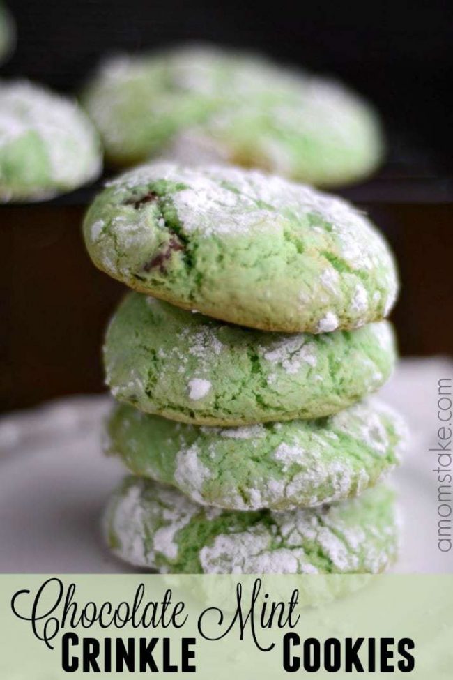 Delicious chocolate mint crinkle cookies! So easy and cheap! Great for holidays like St Patricks day and Christmas.