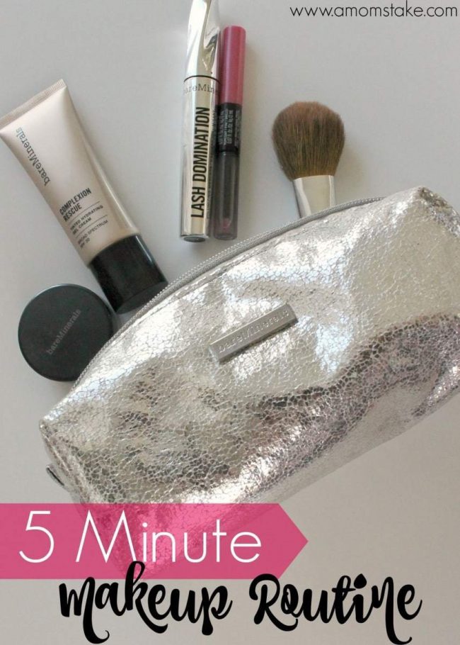 So easy 5 minute makeup routine! You can complete your entire look in as quick as 5 mins by following these tips and sticking to the essentials! Loving these beauty tips and hacks for speeding up my morning. Get ready in 5 (never more than 10!) every morning.