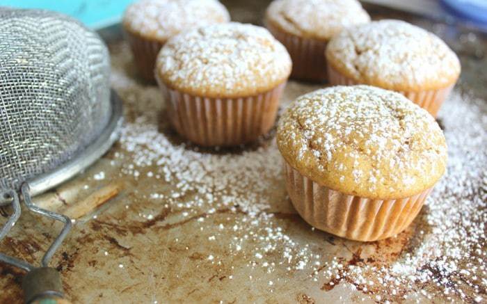 Easy Pumpkin Muffins Recipe - A delicious breakfast that's perfect for fall