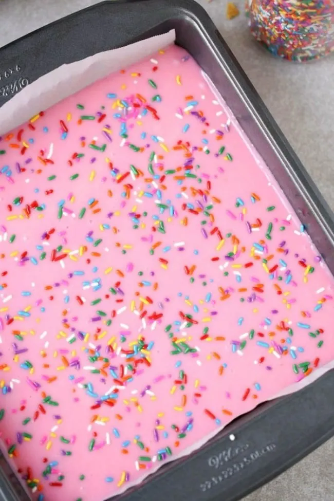 No Bake Cookie Dough Bars 7 So delicious, these no bake cookie dough bars are easy to make and no baking required! You'll love this easy cookie bar dessert with sprinkles!