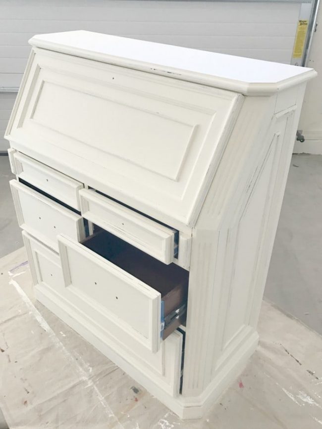 How to Refinish Furniture with Chalk Paint 7 desk7