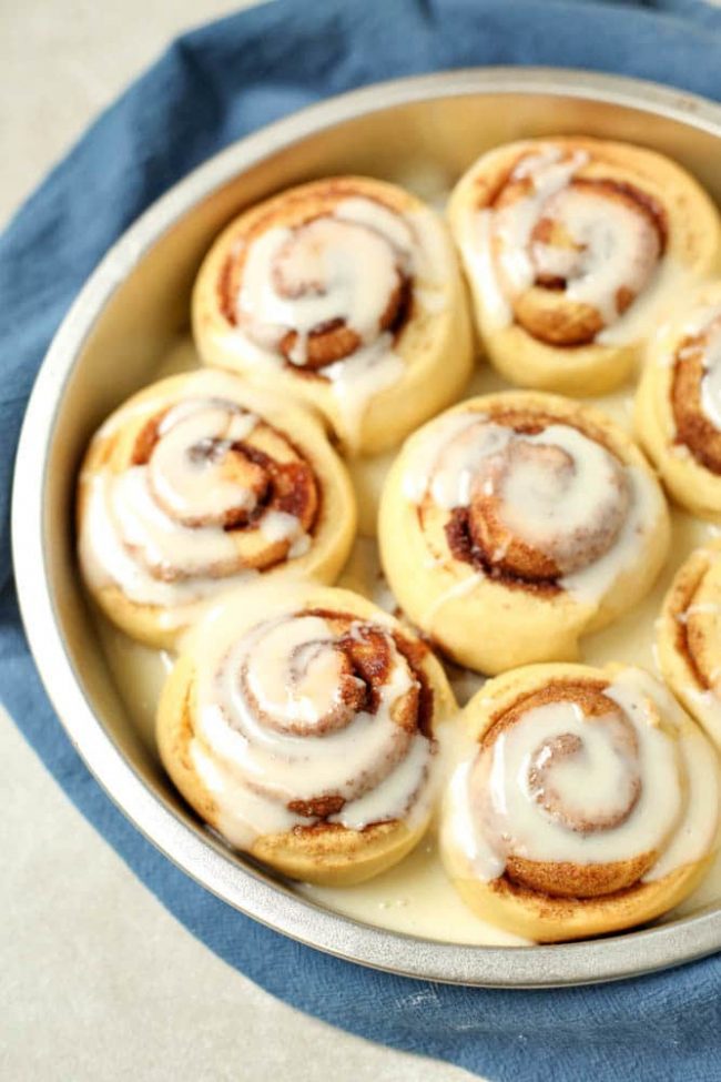 These sweet orange cinnamon rolls are the tastiest way to kick off your day! With just the perfect orange taste, you'll love bite after bite.