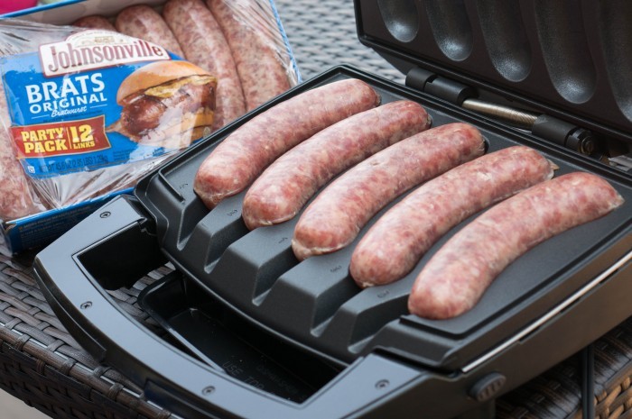 Bratwursts & Pineapple Relish Recipe 3 bratwursts with pineapple relish