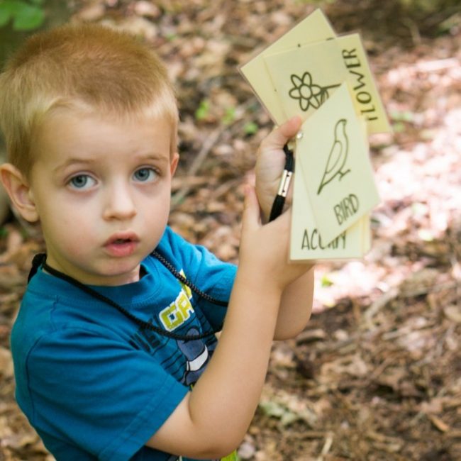 hiking trail scavenger hunt