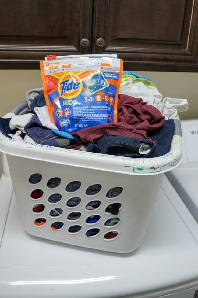 Laundry Tips & Safety Advice from Moms Laundry Party 04721