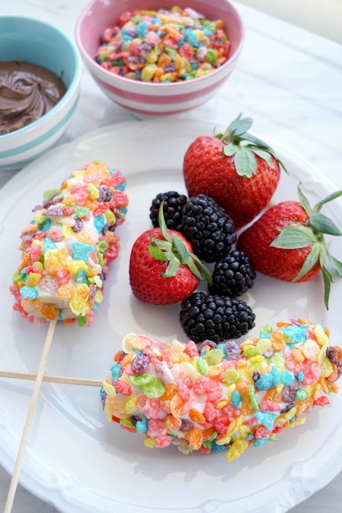 Easy Fruity Pebbles Banana Skewers 27 Banana Skewers Breakfast