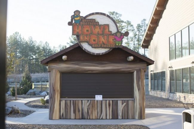 Great Wolf Lodge Howl in One Mini Golf