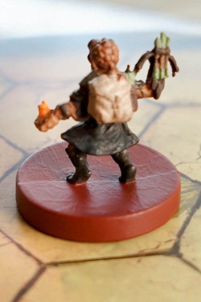 How to: Painting Gloomhaven Miniatures Using $1 Paints! Gloomhaven Painted Tinker 1