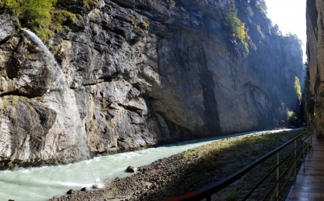 What to do in Switzerland: A 3 Day Switzerland Itinerary aare gorge with fount