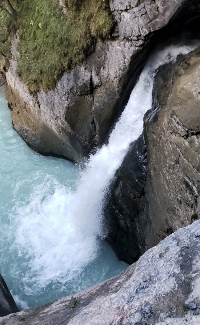 What to do in Switzerland: A 3 Day Switzerland Itinerary trummelbach falls