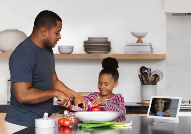 Thoughtful Gift Ideas for Every Dad & Grad google nest hub
