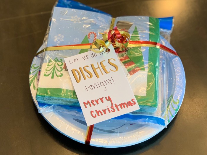 5 Easy Last Minute Neighbor Gifts Under $5