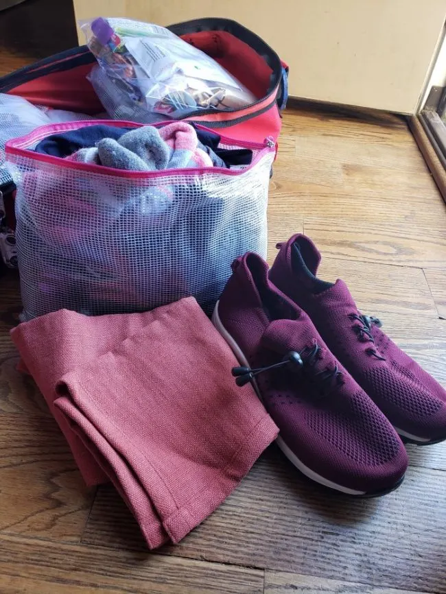 72 Hour Kits: The Complete Bug Out Bag List 7 72 hour kit clothes, shoes and towel
